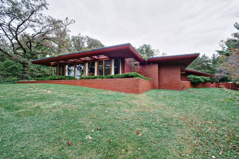 Cedar Rock State Park - Frank Lloyd Wright designed Walter Estate, Iowa, USA